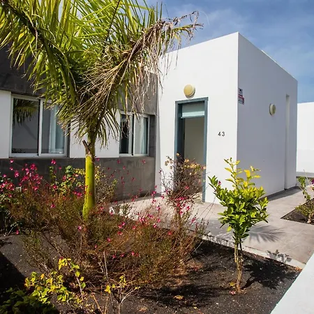 3-bed In Playa Blanca By Retreat Villas